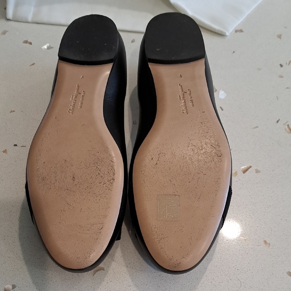 Salvatore Ferragamo Varina Black Flats with Gold Accent - Picture 12 of 13